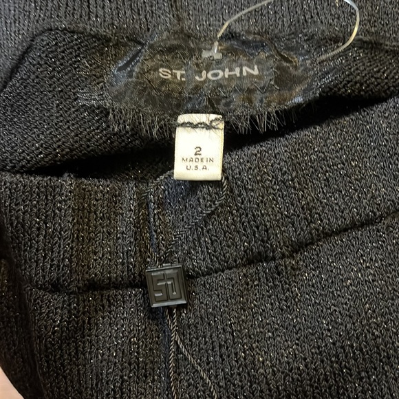 St. John Knit Metallic Knit Pencil Skirt, Black, size 2 - Picture 14 of 14